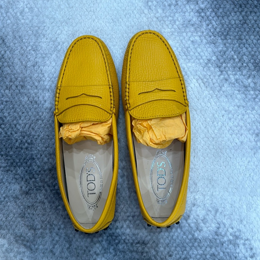 Tod’s Gommini Driving Loafer